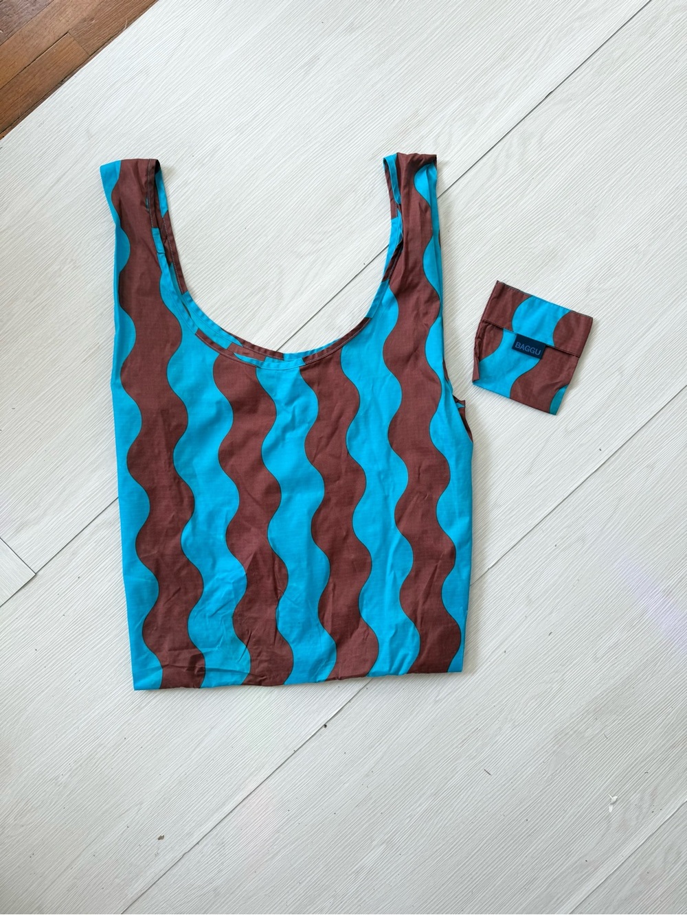 rare wavy stripe baggu โก standard reusable bag